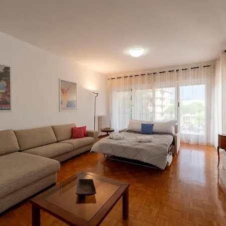 Апартаменты Portofino Spacious - Ac - Center *